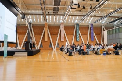 IA Agéntica 2026: Cómo la IA Actúa en el Mundo Físico Operativo