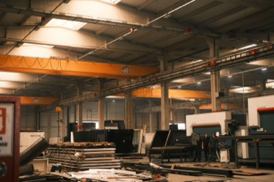 KI-Fabrik: IBM's 5-Schritte-Plan für Daten-Erfolg 2025