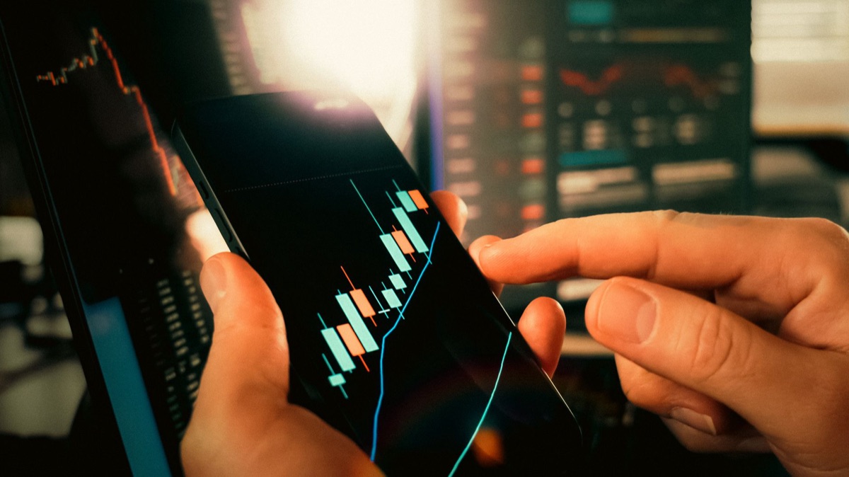 Global Investment Trend Chart