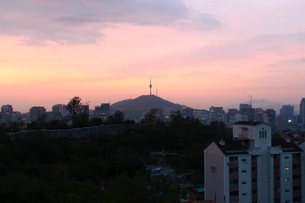 Vue de la ville de Séoul à l'aube