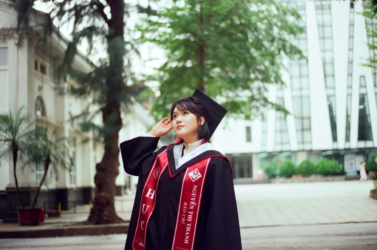 韓國大學校園與越南學生