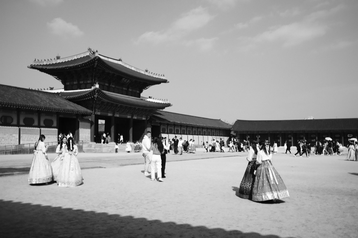 Hanbok robe traditional korea